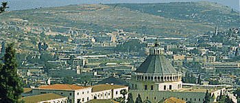Nazareth med Bebudelseskirken i forgrunden